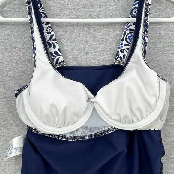 Lands End Swimsuit Womens 2 Blue Tankini Top Color Block Lined Built In Bra - Picture 6 of 10